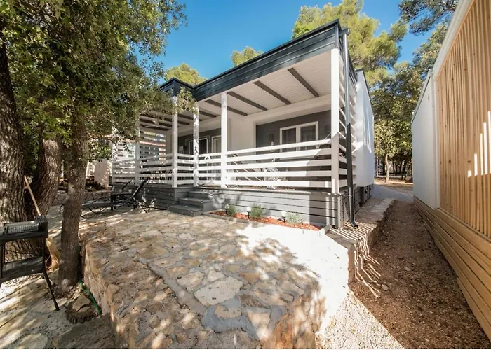 Sunny Day, Mobile Camping Biograd Na Moru