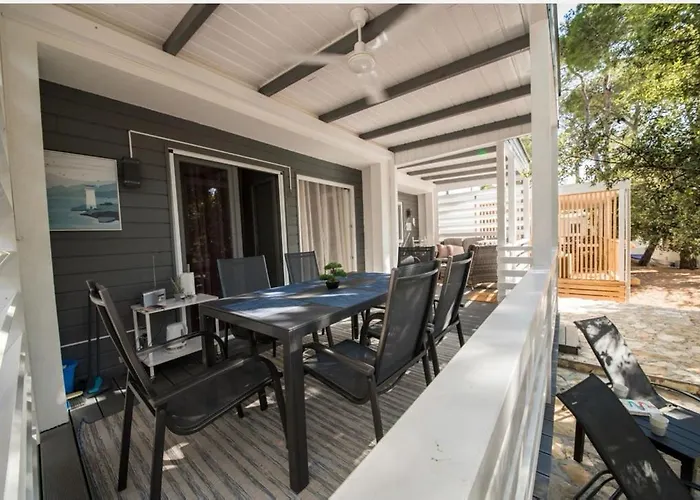 Sunny Day, Mobile Campingplatz