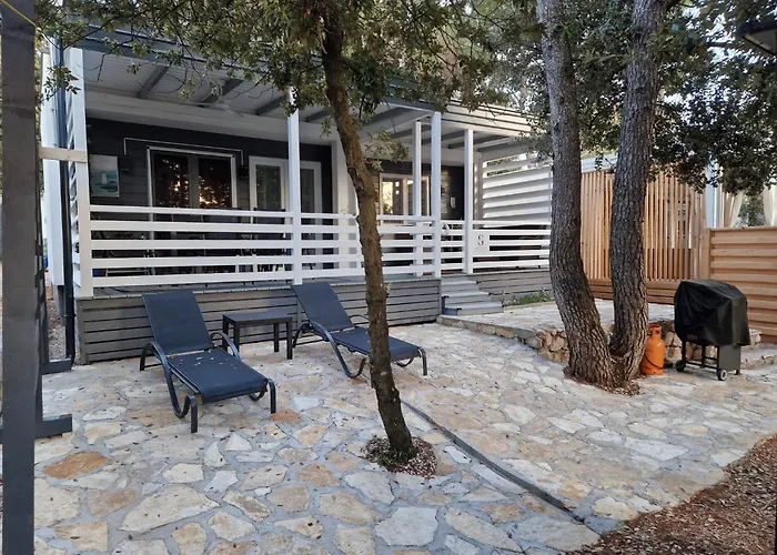 Sunny Day, Mobile * 比奥格勒·纳·莫鲁