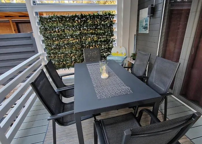 营地 Sunny Day, Mobile 比奥格勒·纳·莫鲁